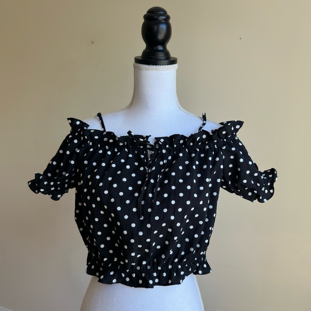 H&M Black and White Polka Dot Off-Shoulder Crop Blouse